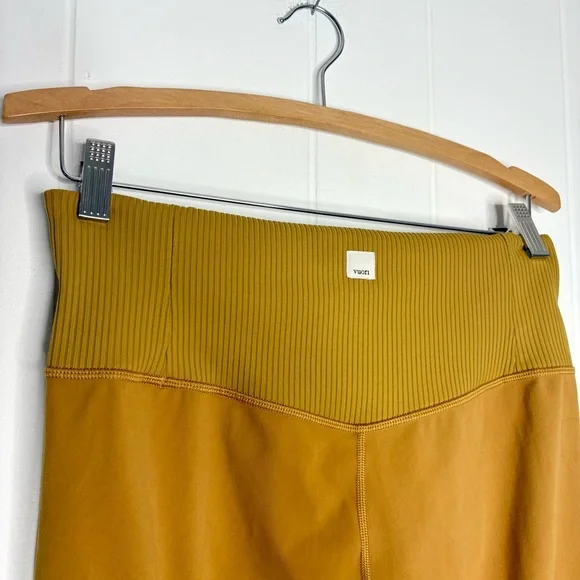 Vuori Rib Studio Legging in Dark Golden Yellow Workout Running Women’s Large - Picture 5 of 7